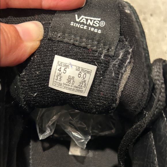 VANS Sk8-Hi Refract Black + Multicolor Skate Sneakers Men’s 4.5 Women’s 6 - Picture 2 of 10